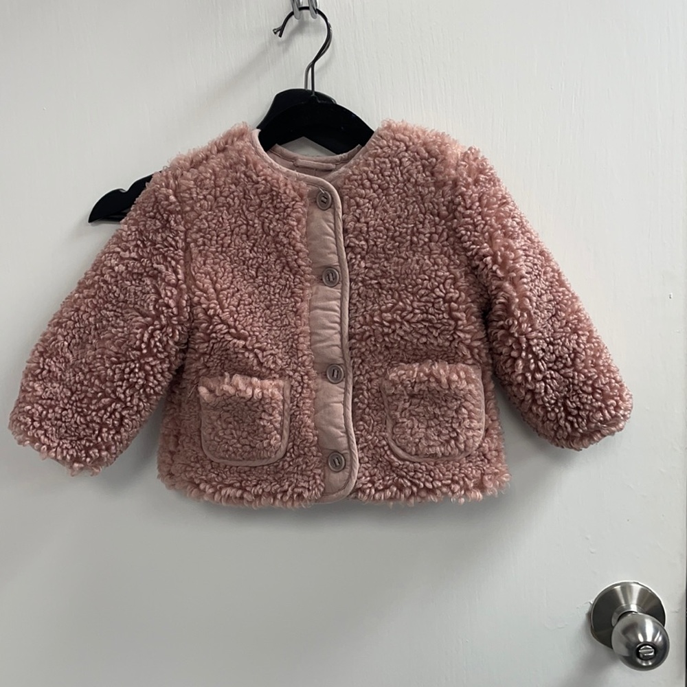 Pink fuzzy ZARA baby jacket (2784)